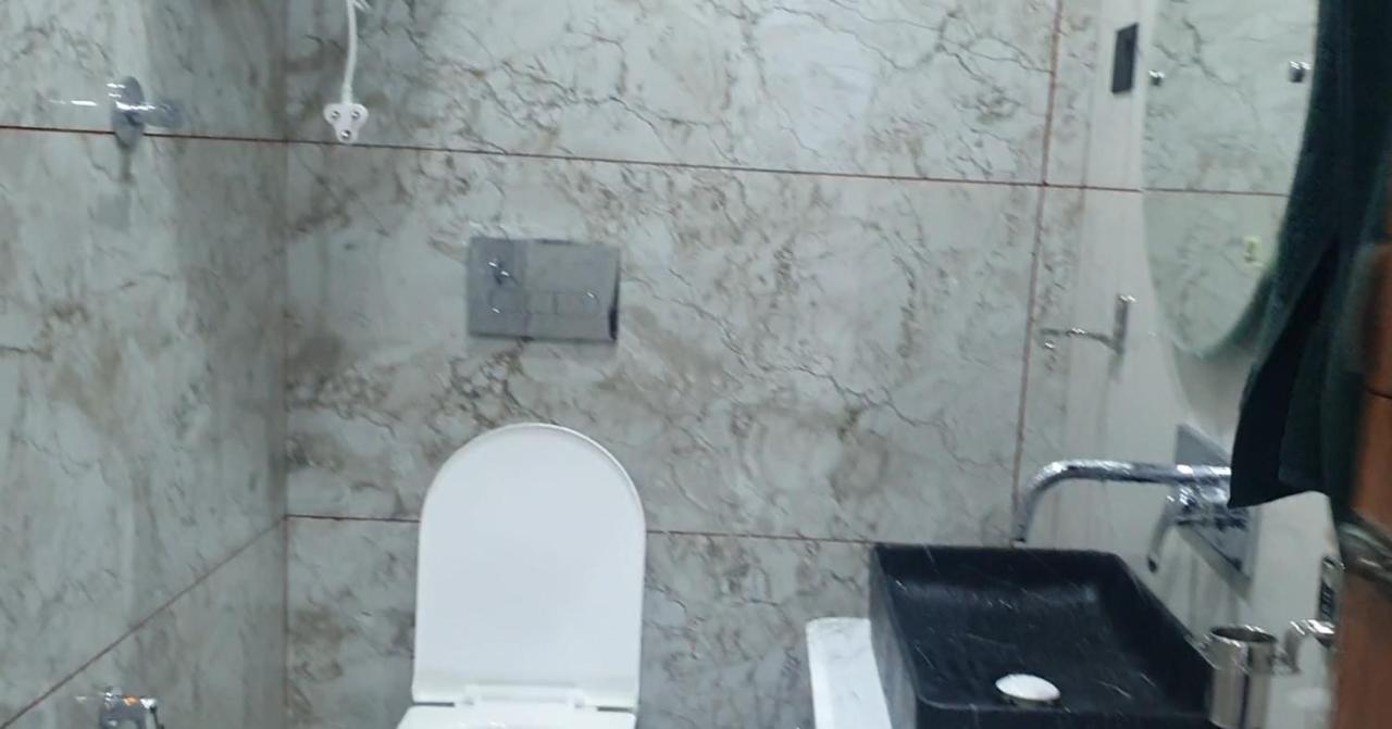 Hotel Resonance Exotic Srīnagar Dış mekan fotoğraf