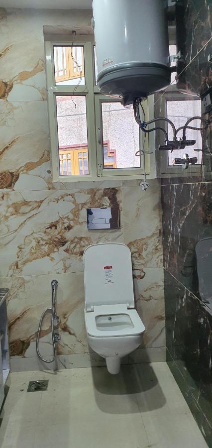 Hotel Resonance Exotic Srīnagar Dış mekan fotoğraf