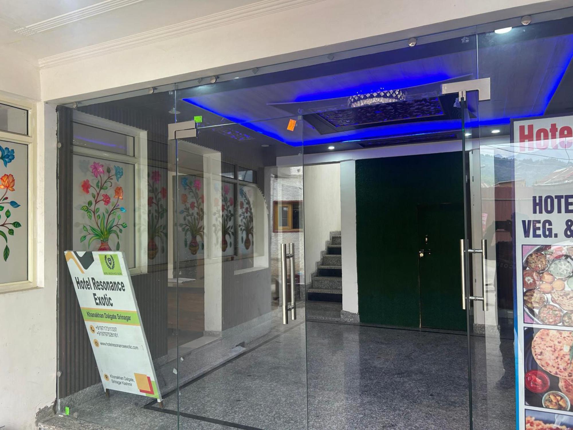 Hotel Resonance Exotic Srīnagar Dış mekan fotoğraf